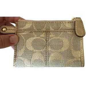 Coach Womens Wallet Gold Logo Zip Around Card Holder Keychain Gold Hardware NWOT